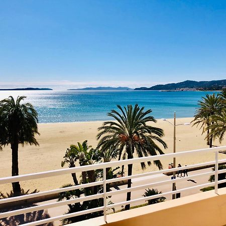 Appartement T3 Lumineux Traversant Totalement Neuf En Face De La Plage Front De Mer Vue Sur Les Iles Vue Mer Panoramique Assuree Residence De La Plage Centre Ville Du Lavandou 3Eme Etage Avec Ascenseur Appartement T3 Le Lavandou Exterior foto
