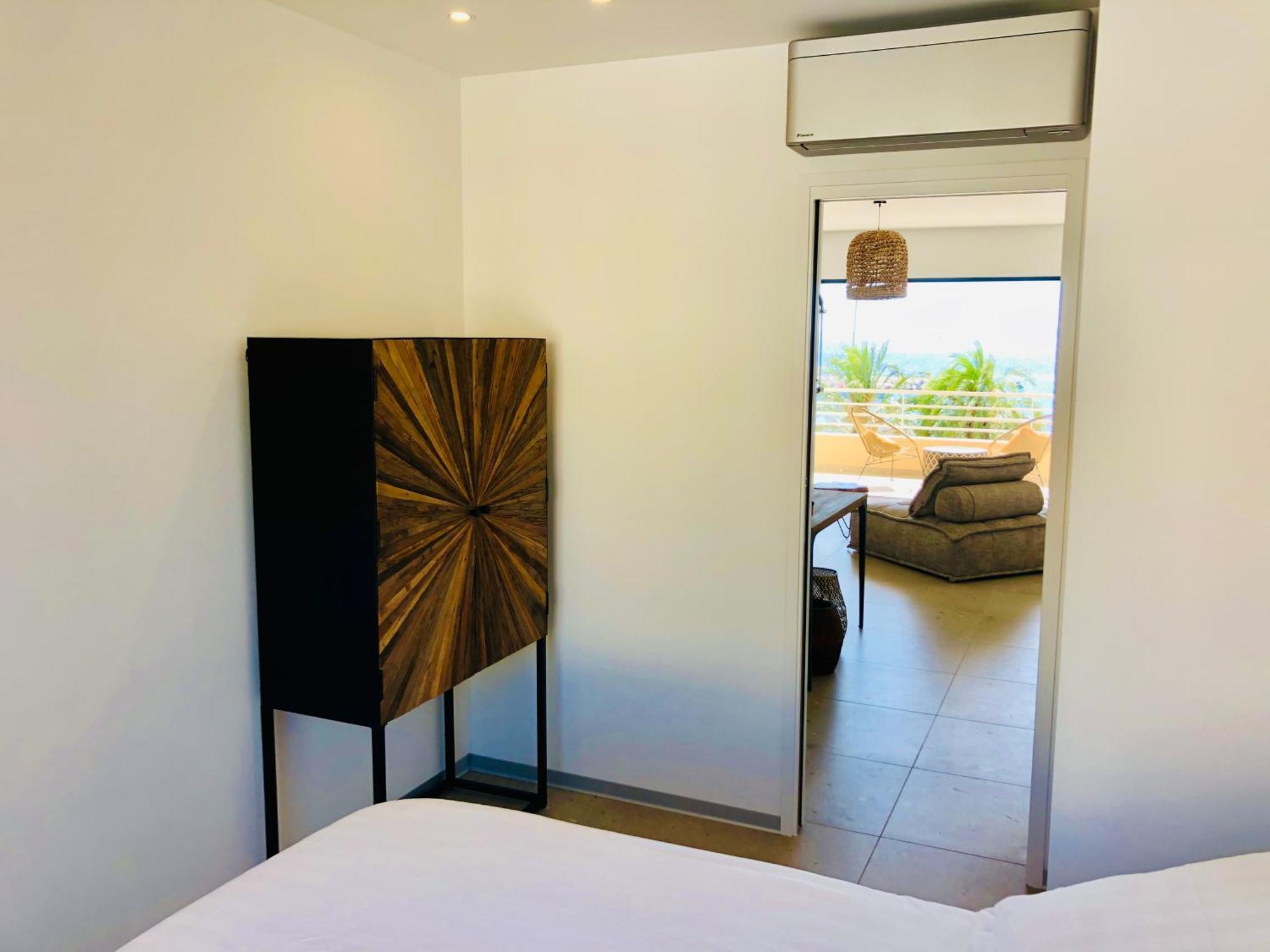 Appartement T3 Lumineux Traversant Totalement Neuf En Face De La Plage Front De Mer Vue Sur Les Iles Vue Mer Panoramique Assuree Residence De La Plage Centre Ville Du Lavandou 3Eme Etage Avec Ascenseur Appartement T3 Le Lavandou Exterior foto